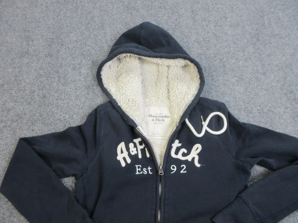 Sudadera con Capucha Abercrombie & Fitch Para Mujer Pequeña Azul Marino Forrada Sherpa Polar Cremallera Sudadera Foto 3 de 4