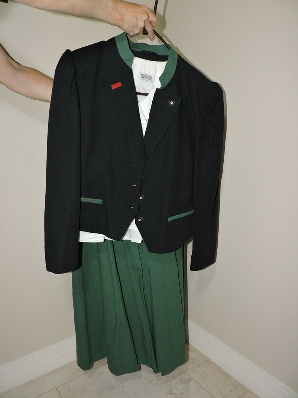 Alphorn Brand Ladies Traditional German Outfit with Jacket Skirt Bouse 42/12