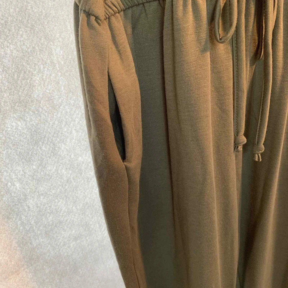 Mono AMBIANCE APPAREL verde caqui para mujer talla pequeña Foto 4 de 4