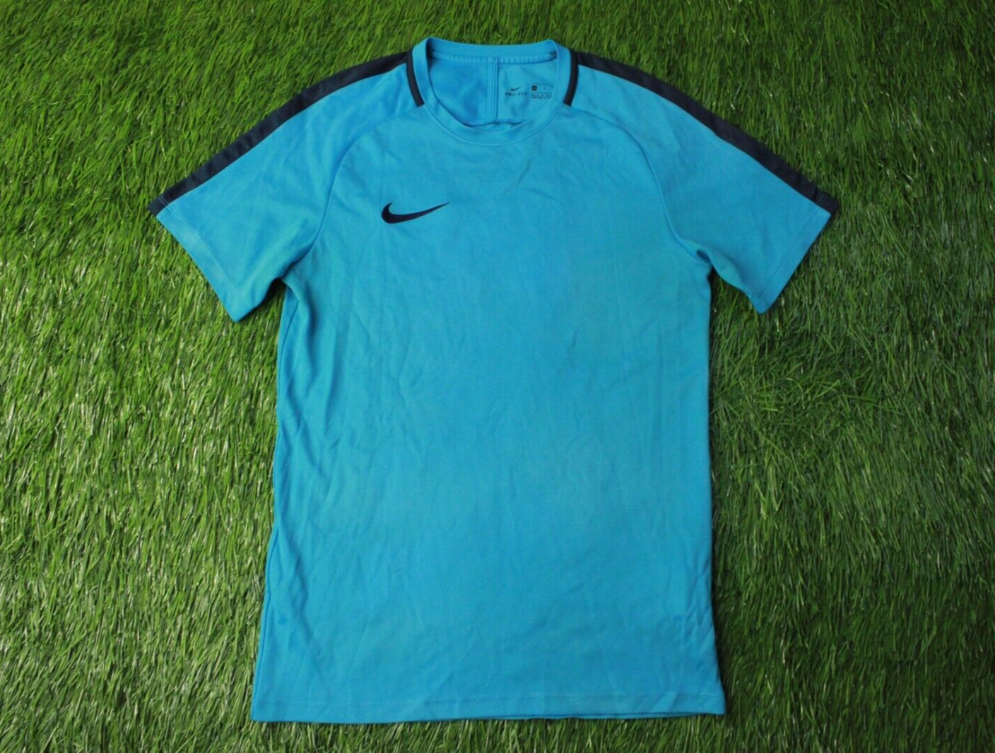 NIKE ACADEMY DRI-FIT ORIGINAL 2017 MEN FOOTBALL SOCCER SHIRT JERSEY TEE SIZE S