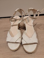 Elie Tahari Womens Shoes White Leather Joslyn Ankle Strap Wedge Sandals