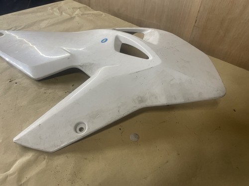 Right Front fairing panel BMW G450X 46637701516 - Picture 5 of 7