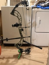 Darton Maverick XT Compound Bow 60-70lbs Green MPN 9D4400D0705