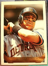 1993 TOPPS GOLD BASEBALL  GOLD FOIL LABEL LOU WHITAKER # 160