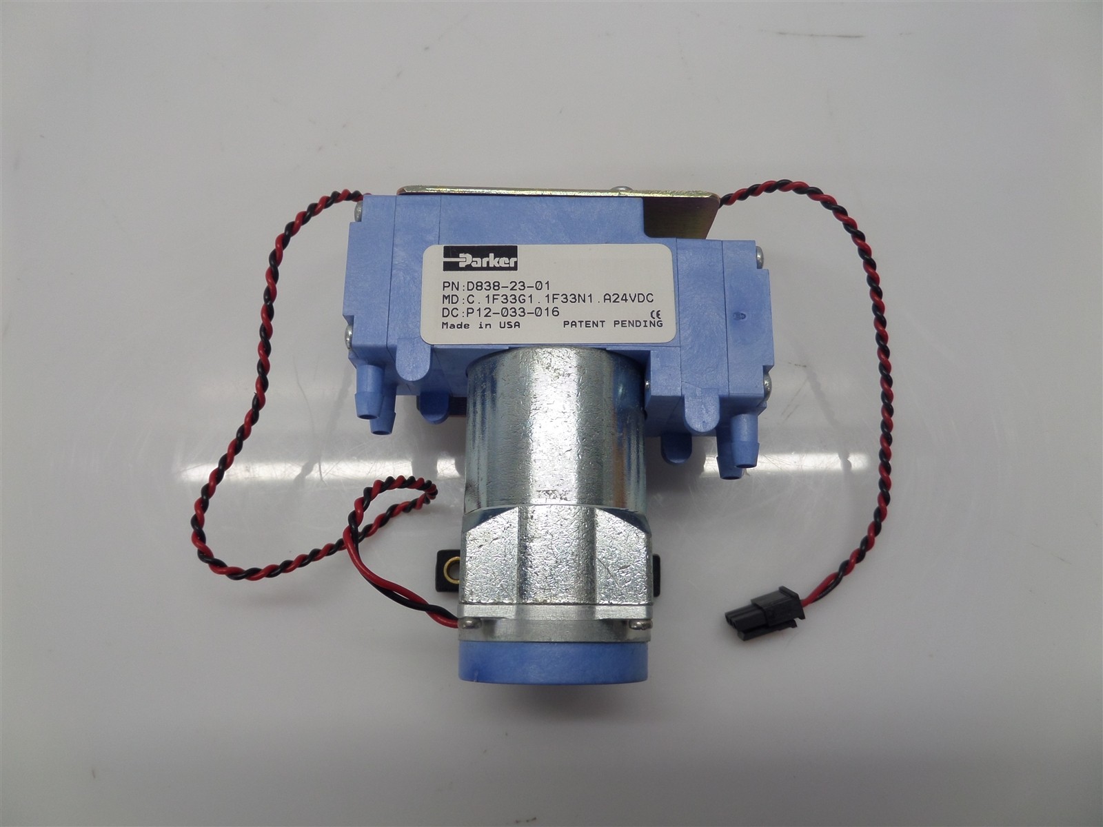 Parker D838-23-01 Low Noise Miniature Diaphragm Air Pump