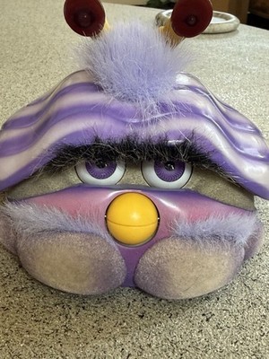 Tiger Electronics Furby Friend Shelby-Lilac-TESTED AND WORKS-Vintage-Rare