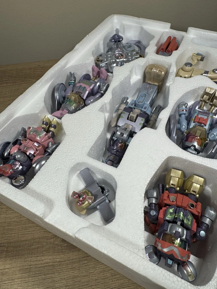 Bandai Chogokin King Robo Megazord Mickey Friends Disney 100 Years of Wonder - Image 4 of 4