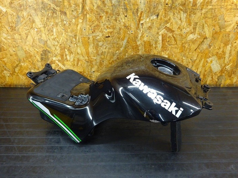 ZX-14R '13 Fuel Tank | eBay