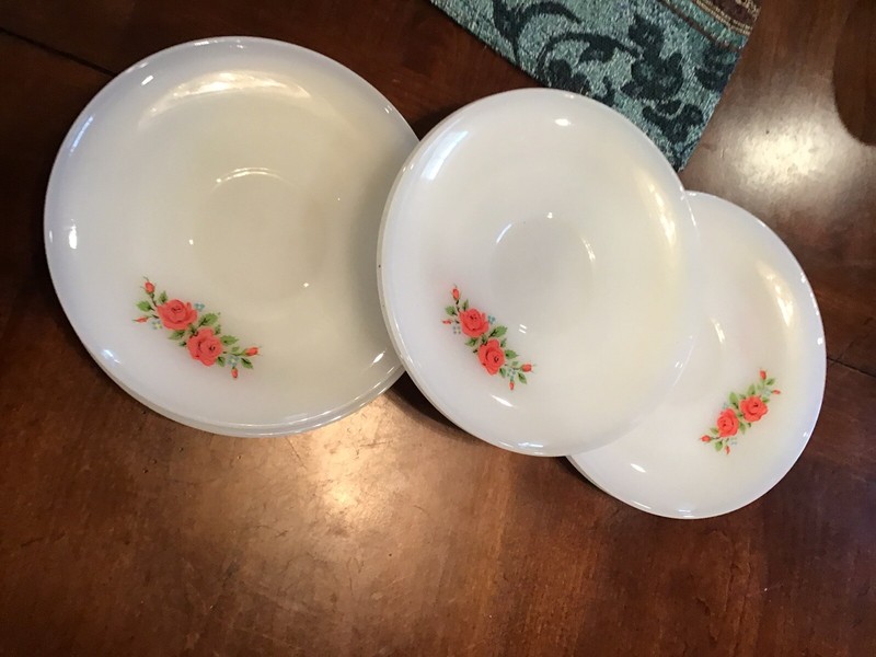 7 VTG Fire King 6" Milk Glass Saucers Plate Red-pink Roses Flowers USA  1950’s