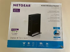 NETGEAR N300 Wireless Gigabit Router Model WNR2000