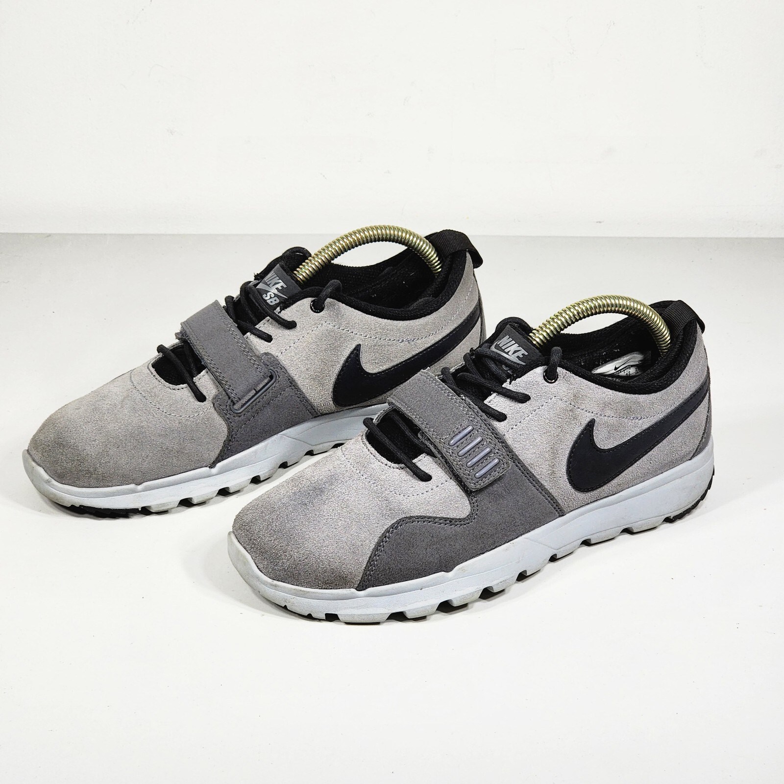 SAOLA Scarpe da uomo Nike SB TRAINERENDOR grigio nero grigio scuro grigio lupo taglia 8 5