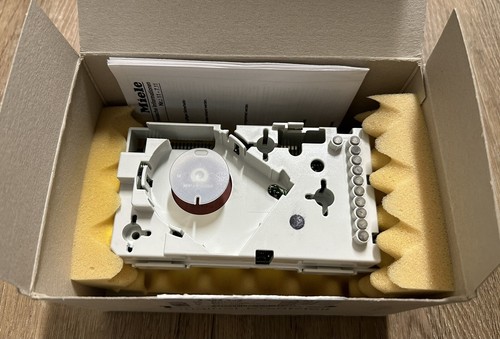 New Genuine Original Miele Power Electronic Unit 4404422 EDPW 120-B Timer - Picture 2 of 2