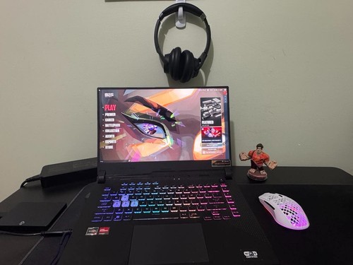 ASUS ROG Strix G15 G513QY Ryzen 9 RX 6800M 12GB 16GB RAM 512GB SSD 165Hz Gaming