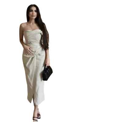 zara asymmetrical slip dress ZARA ASYMMETRIC SATIN MIDI DRESS 6290/- Sizes:XS-XL Model height: 176 cm Asymmetric neckline dress with sleeveless design and gathered detail on the shoulders. Featuring a back slit and knot detail. Invisible side