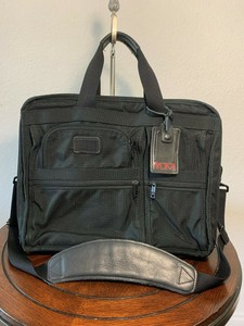 tumi ballistic nylon messenger bag