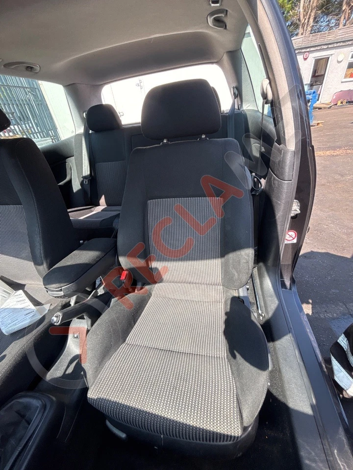 VOLKSWAGEN GOLF GTI MK4 1997-2006 2.0 Petrol Passenger N/S Front Seat - Image 2 of 4