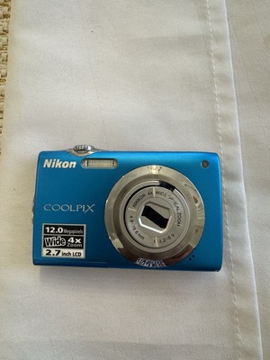 Nikon COOLPIX S3000 12MP Digital Camera BLUE Parts/Repair