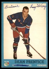 1962-63 Topps Hockey Cards 10
