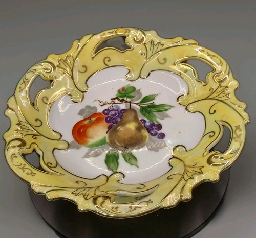 Lovely Vintage Crown Product Japan Pedestal Bowl Fruit Design - Picture 11 of 13