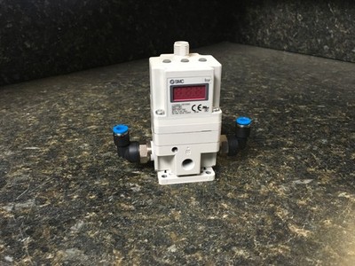 SMC ITV2050-03F3CN3 ElectroPneumatic Regulator