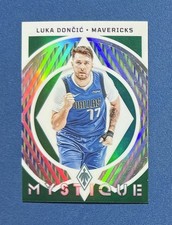 2023 Panini Illusions Luka Doncic Mystique Green 2/5 Mavs #2 *READ*