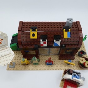 Lego 3825 SpongeBob Squarepants Krusty Krab Complete no Instr Box Missing 2 Stic
