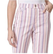 Gloria Vanderbilt Women's Amanda Capri Jean-Ribbon Pink-8-NWT 77 