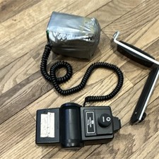Vivitar Auto Thyristor 283 Handle Mount Strobe Flash for Digital DSLR Camera