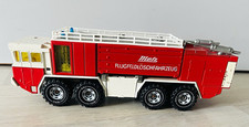 Metz Flugfeldlöschfahrzeug Modellauto Feuerwehrfahrzeug rot/weiß