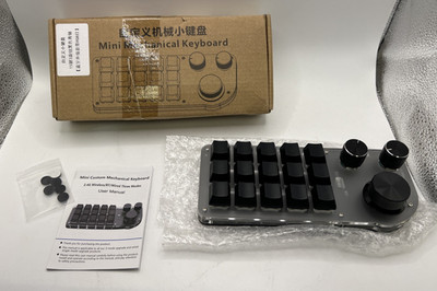 Macro Programmable Keyboard 15 Keys 3 Knobs Mini Mechanical NEW OPEN BOX