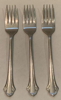 Three (3) Lunt CABERNET 18/8 stainless flatware Japan SALAD DESSERT FORKS 7''