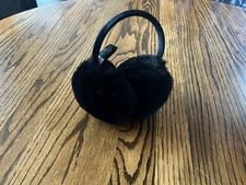 INC INTERNATIONAL CONCEPTS MACY’S WOMEN’S BLACK FLUFFY EAR MUFFS