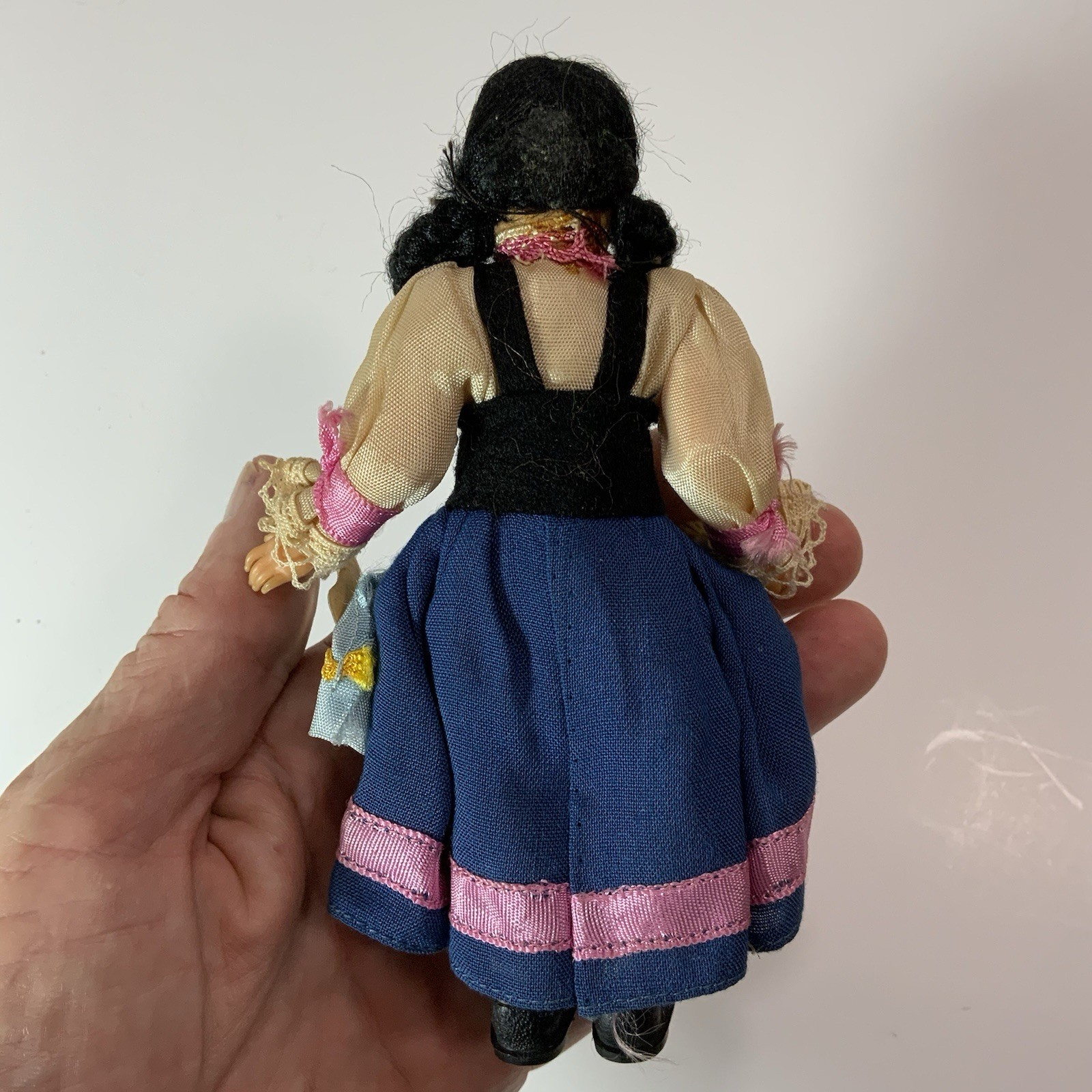 Picture 4 of 4
