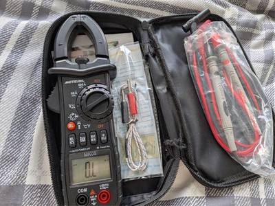 Meterk Digitale Stromzange AC DC Strom Spannung Temperatur Diode Multimeter