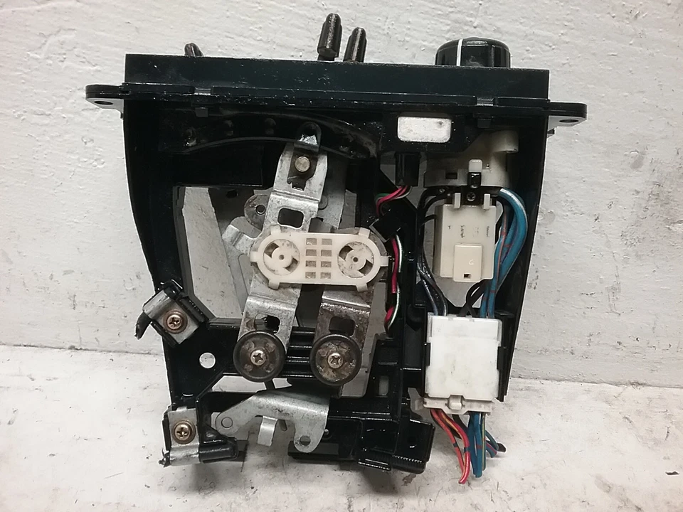 1991 1992 1993 年福特 Escort 空调气候控制 — 第 2/2 张图片