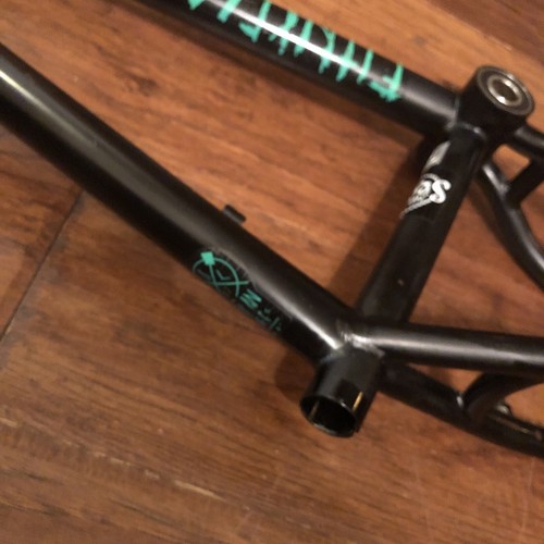 2012 FIT BIKE CO TRL 20.5 TELAIO BARRE FORCELLA SNAFU STELO CUFFIA NERO 20” SIGILLATO BB - Foto 13 di 24