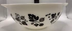 Vintage Pyrex Gooseberry Cinderella Bowl 2 1/2 Qt #443 Black & White Made In USA