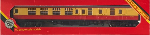 Hornby R929 BR gebremster Reisebus 2. Korridor in karminrot & creme #34100 neu in OVP Spur 00 | Zustand: New