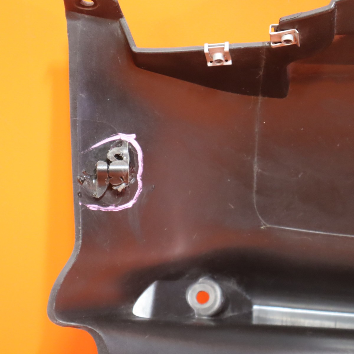Ferrari 488 GTE 2016-2018 Front Closure P/N 86709000