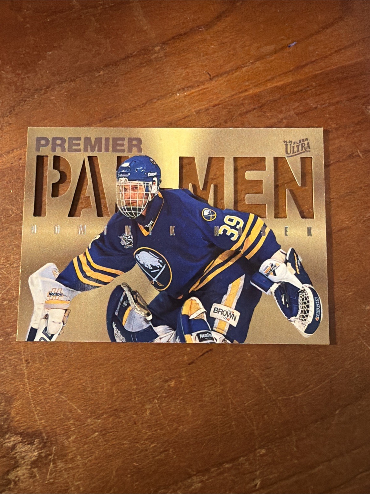 DOMINIK HASEK 1995 Fleer Ultra #5 PREMIER PAD MEN INSERT SABRES GOAT & HOF