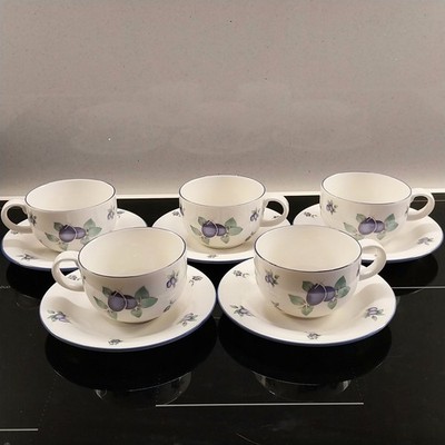 Royal Doulton Everyday Blaubeermuster 5 Tassen & Untertassen Fine China TOP 