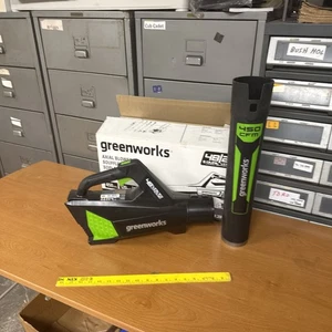 Greenworks 48V/ 24V Souple axial sans fil , Outil seulement BLM303