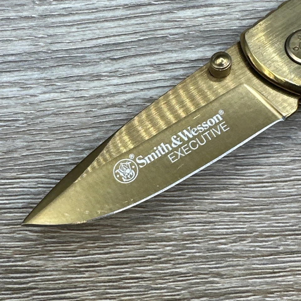 Smith & Wesson Executive Gold Blade Everyday Special Tactical Pocket Knife EDC - Image 3 of 4