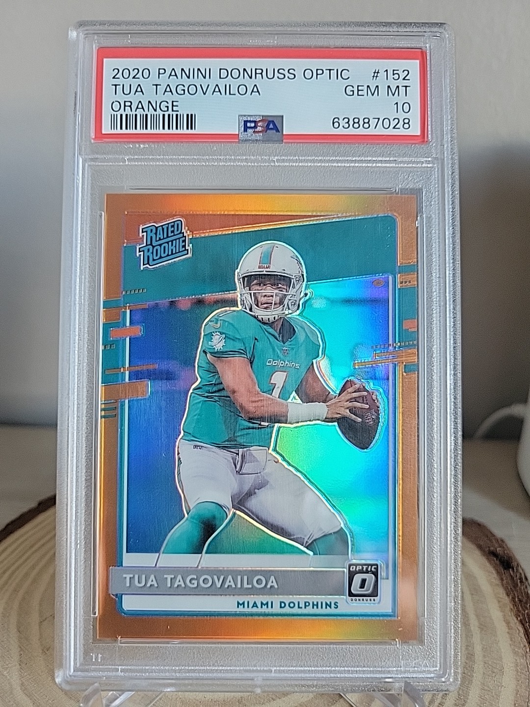 2020 Tua Tagovailoa Donruss Optic Orange Rated Rookie #’d /199 PSA 10