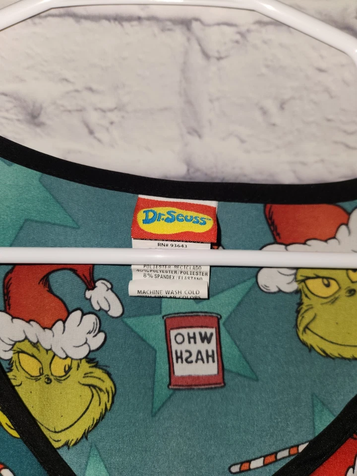 Dr. Seuss The Grinch Medical Scrub Top  Size 3x EXCELLENT - Image 2 of 3