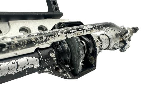 Axial AR60 Front & Rear Axles W Vanquish VVD Front Axle Shafts & Truss #14762 - Picture 6 of 9