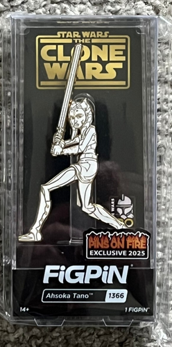 FiGPiN - Ahsoka Tano #1366 STAR WARS THE CLONE WARS 2025 PiNS on FiRE Exclusive