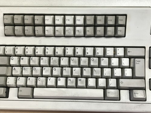 Vintage IBM Model M 1394167 Terminal Keyboard, 1998 - Picture 5 of 8