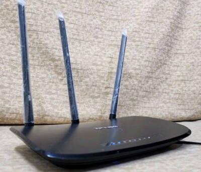 TP-Link Wi-Fi Wireless Router 450 Mbps Model TL-WR940N