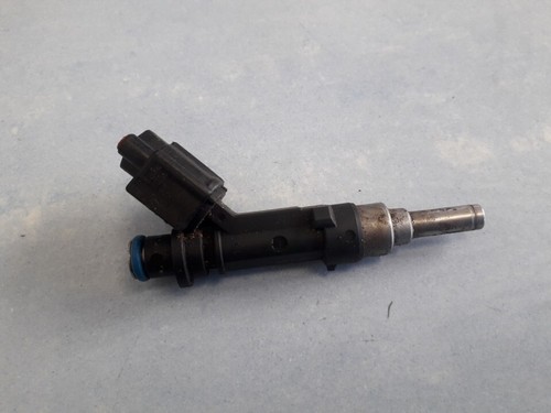 Toyota Yaris 2004 Fuel Injector 0280158213, 23209-47010  232094701 #673592-37